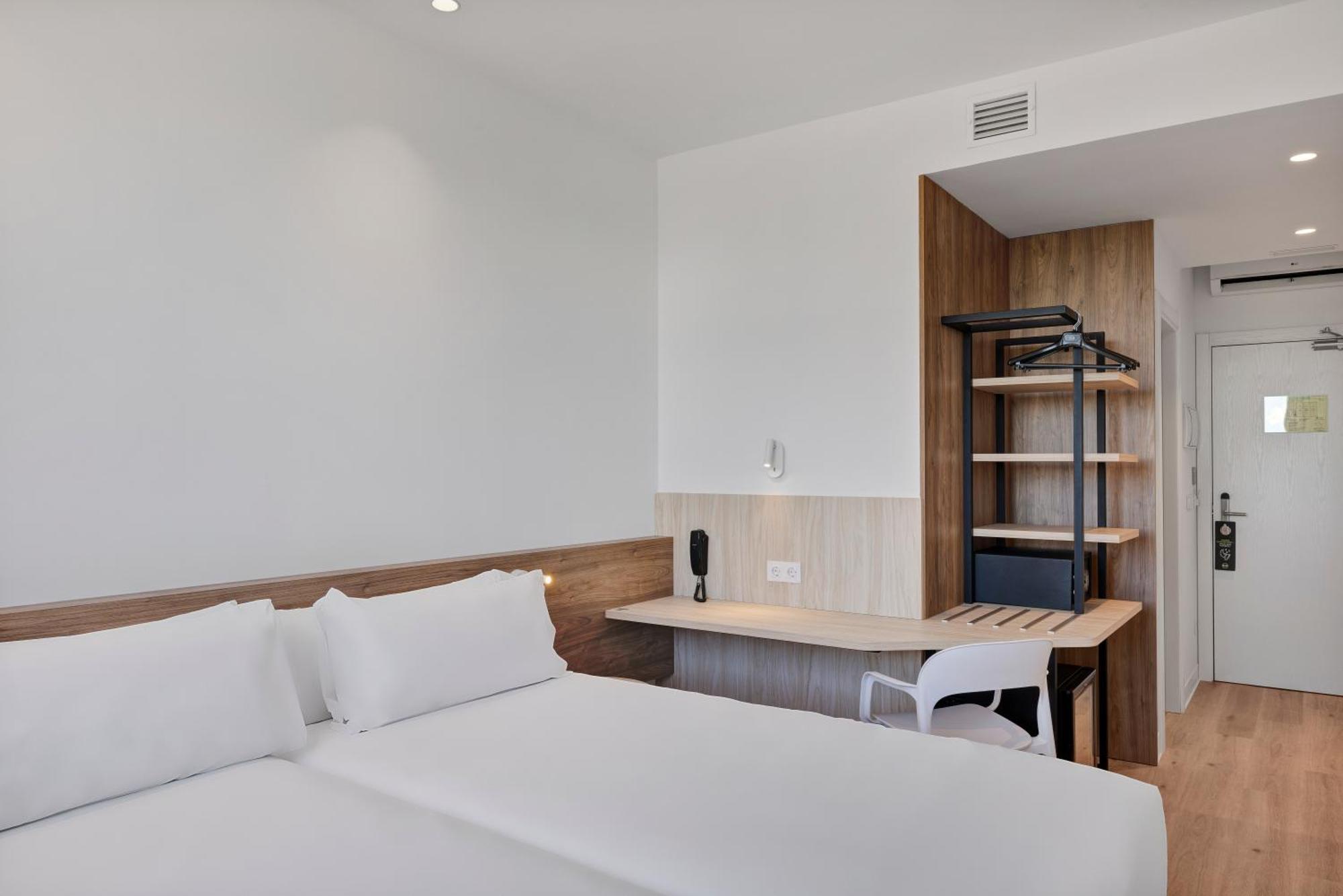 B&B Hotel Madrid Fuenlabrada Retail Park Exterior foto