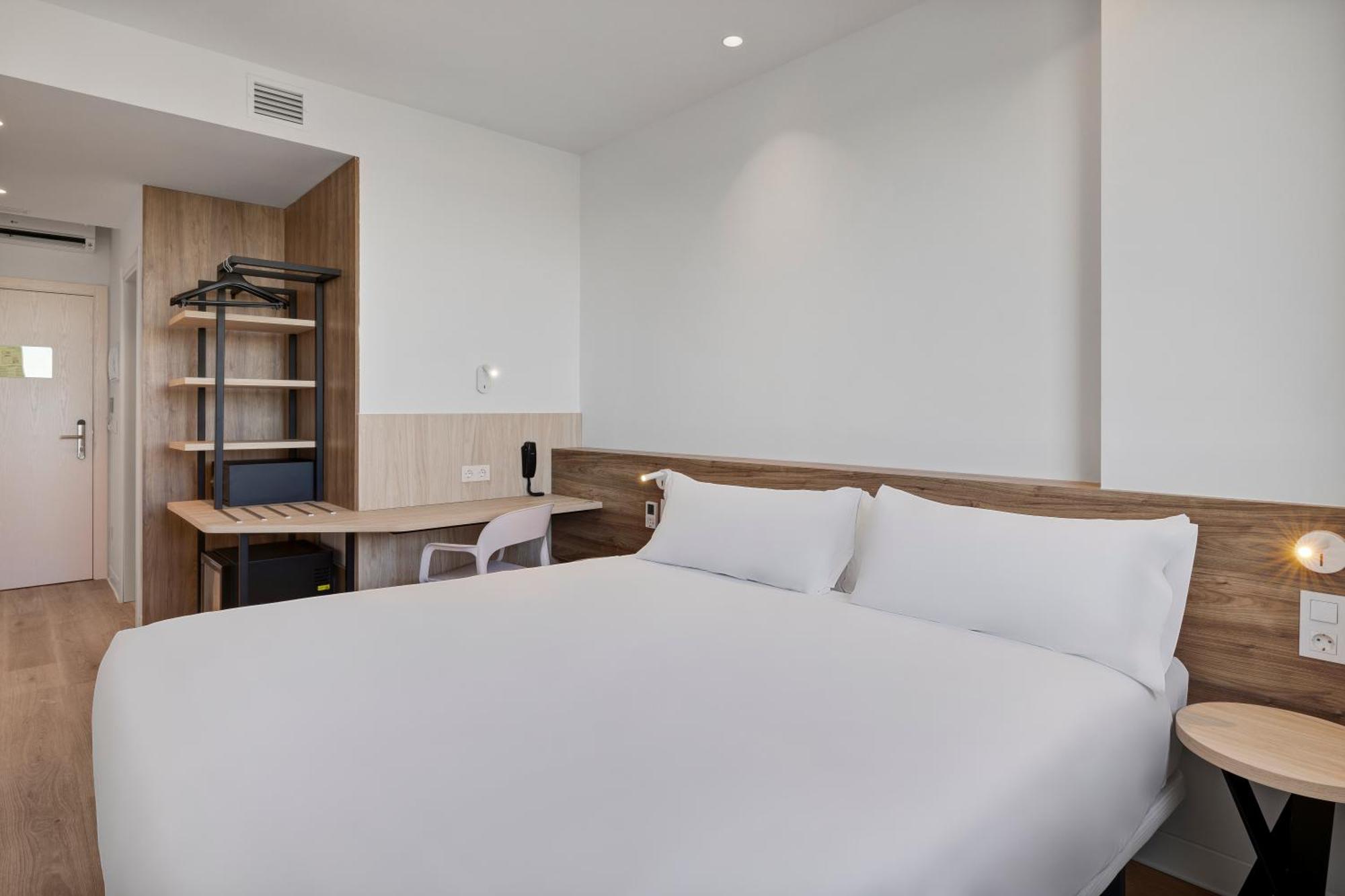 B&B Hotel Madrid Fuenlabrada Retail Park Exterior foto